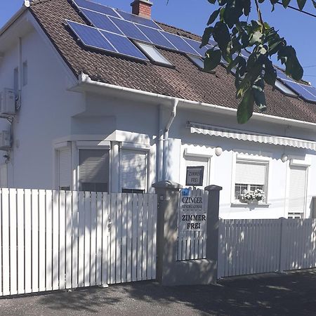Czinger Vendegszobak Mosonmagyarovar Bagian luar foto